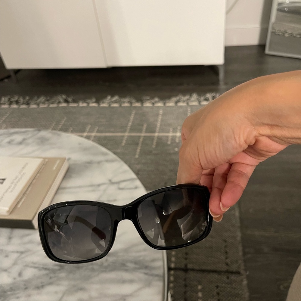 Chanel Sunglasses - Excellent Condition - image 6